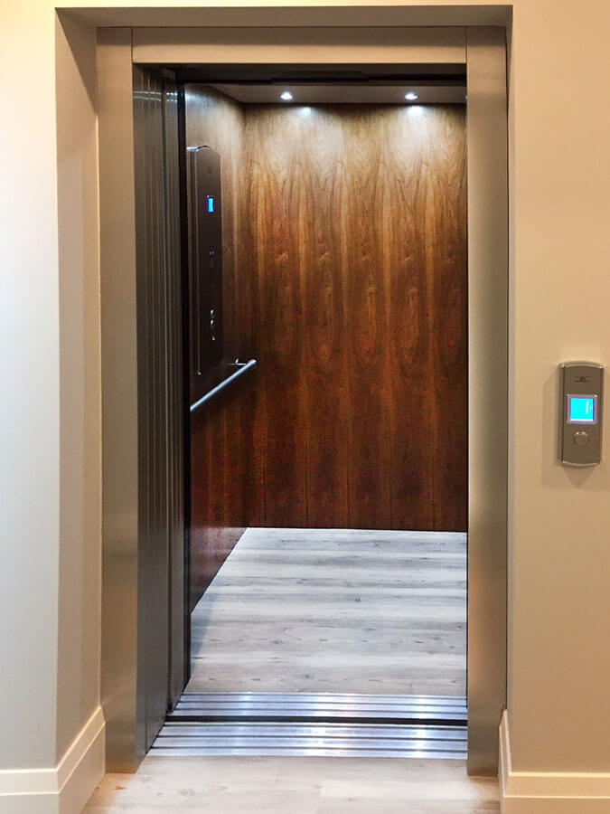 آسانسور مسکونی نوعی از انواع آسانسور است